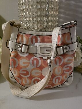 Gussaci Coral & White Logo Shoulder Bag